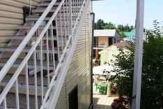 08