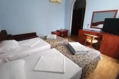otel-kosmos-08