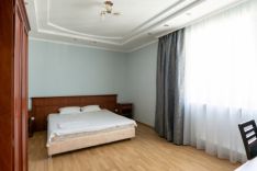 otel-kosmos-11